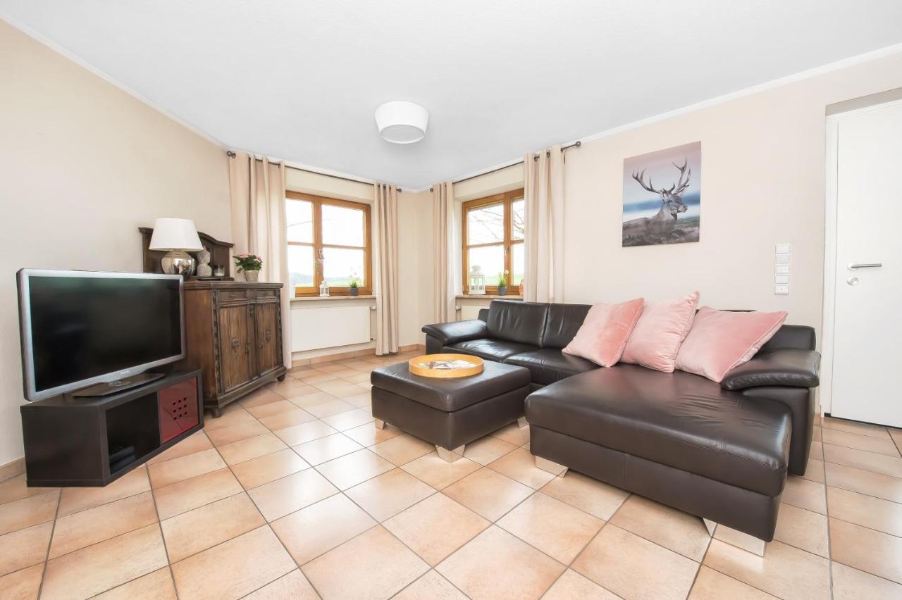 Apartamento Iris-Ferien Mit Hund Walsdorf  Exterior foto