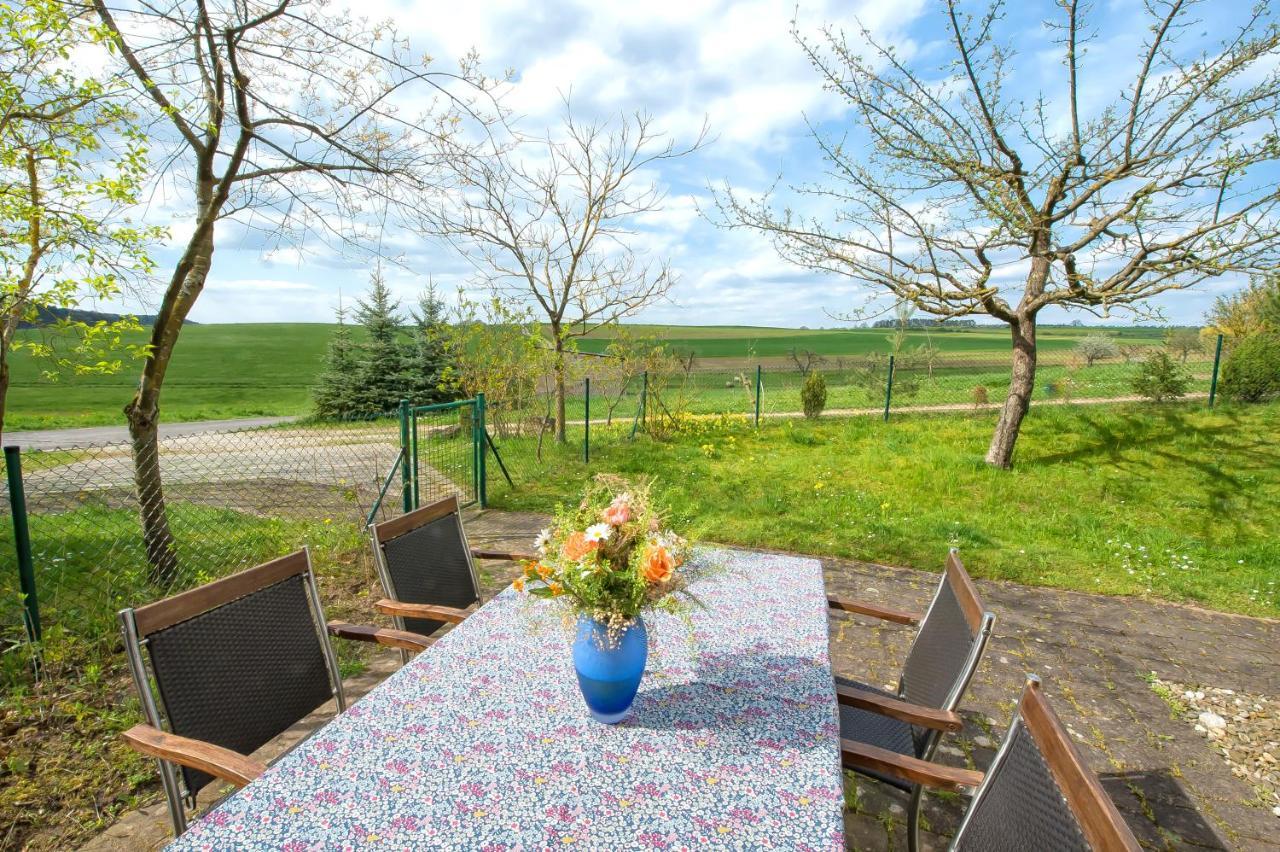Apartamento Iris-Ferien Mit Hund Walsdorf  Exterior foto